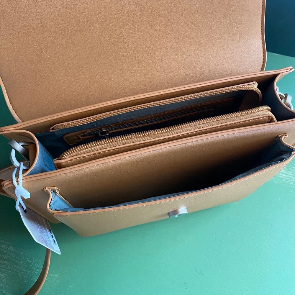 NWT Pixie Mood Crossbody Bag | Vegan Leather 🌱 - Picture 6 of 9